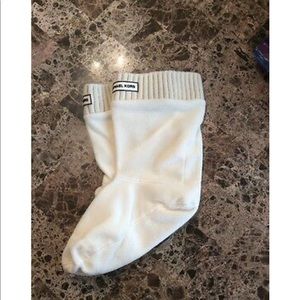 Michael Kors Cream Ribbed Boot Socks S/M (…